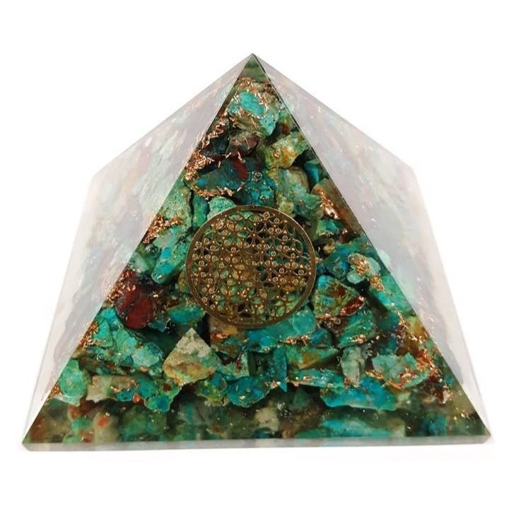 piramide orgonite crisocola – 7 x 7